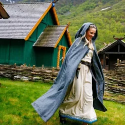 Leonardo Carbone Embroidered Cloak Damia, Grey