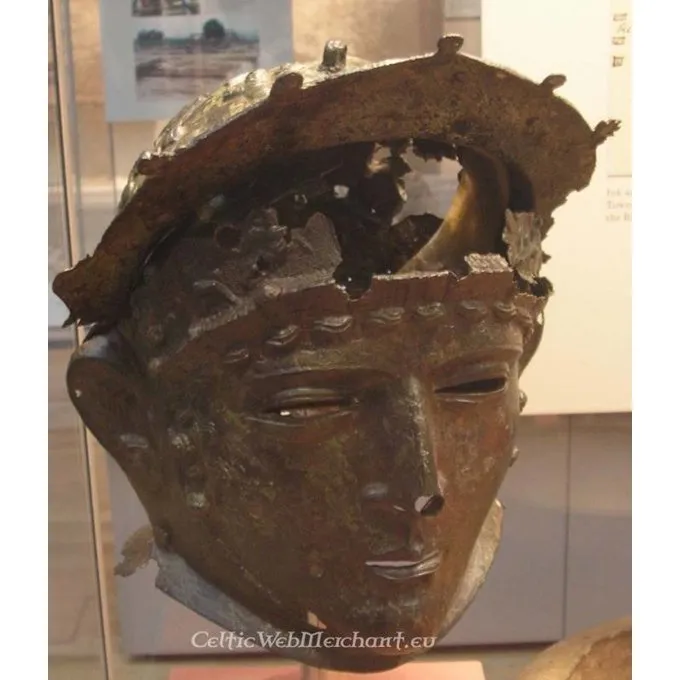 Deepeeka Roman Sports Helmet - Image 3